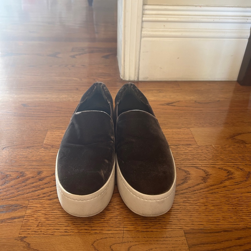 Vince Slip On Shoes - brown velvet